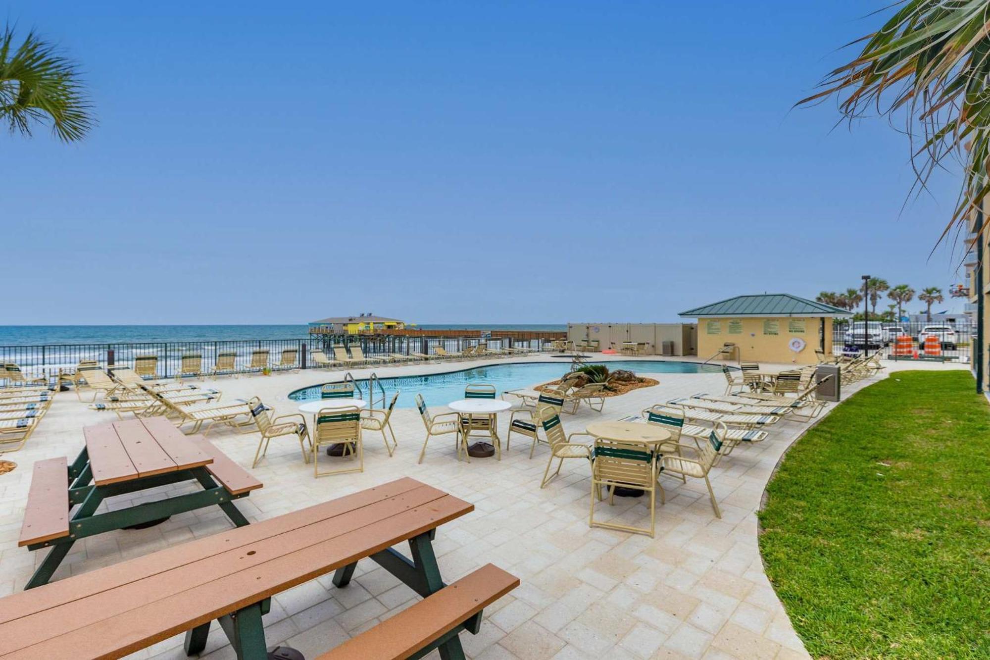 Ocean Views From Your Private Balcony! Sunglow Resort 606 By Brightwild 德通纳海滩海岸 外观 照片